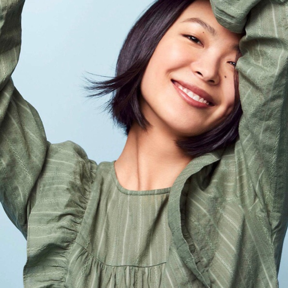 LOFT Ruffle Blouse - Picture 5 of 6